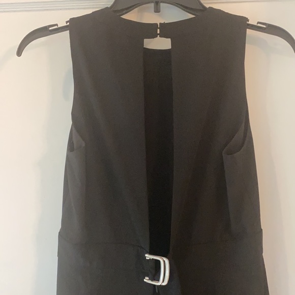 Small Adelyn Rae black romper - Picture 2 of 4